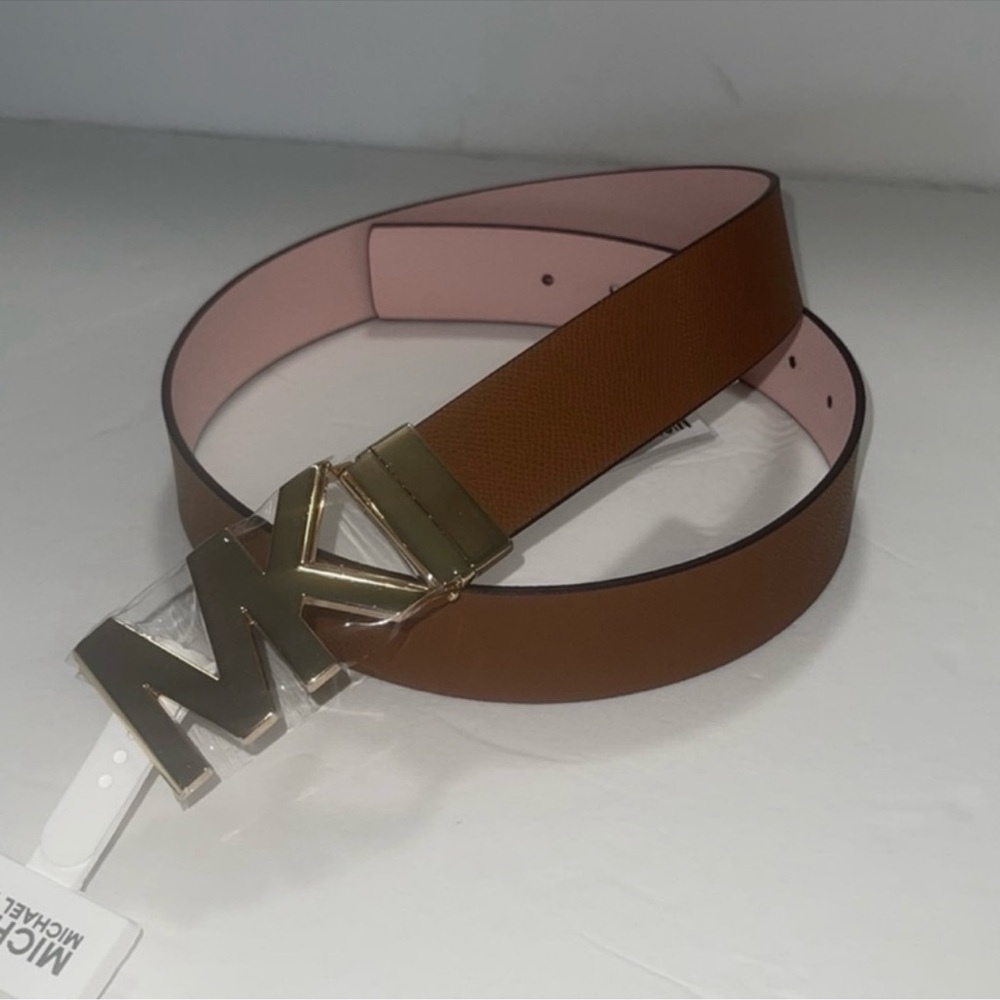 MICHAEL KORS Women’s Logo Reversible Genuine Leather Luggage & Pink Belt. NWT - Picture 3 of 16